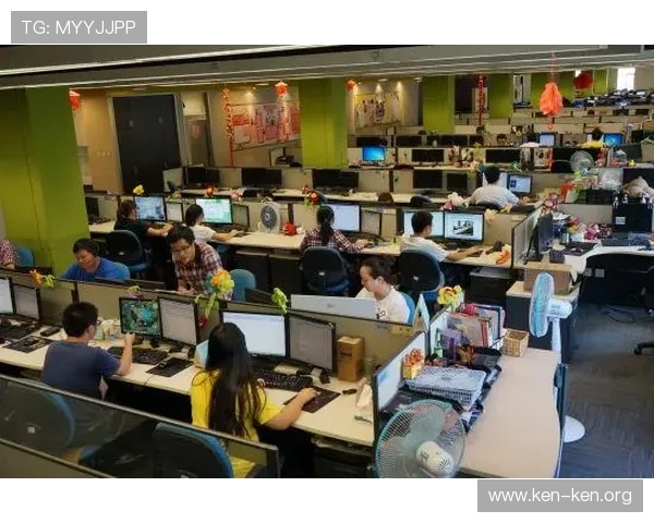 九游棋牌官网版娱乐游戏提供专业的客服支持保障玩家的游戏安全与权益 九游棋牌官网版娱乐游戏提供专业的客服支持保障玩家的游戏安全与权益